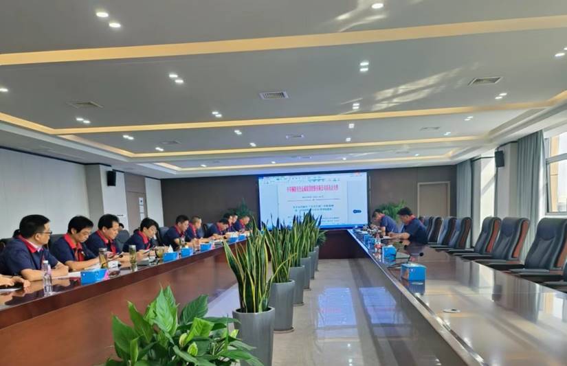 運用浙江‘千萬工程’經(jīng)驗案例，加強公司5S管理工作會議