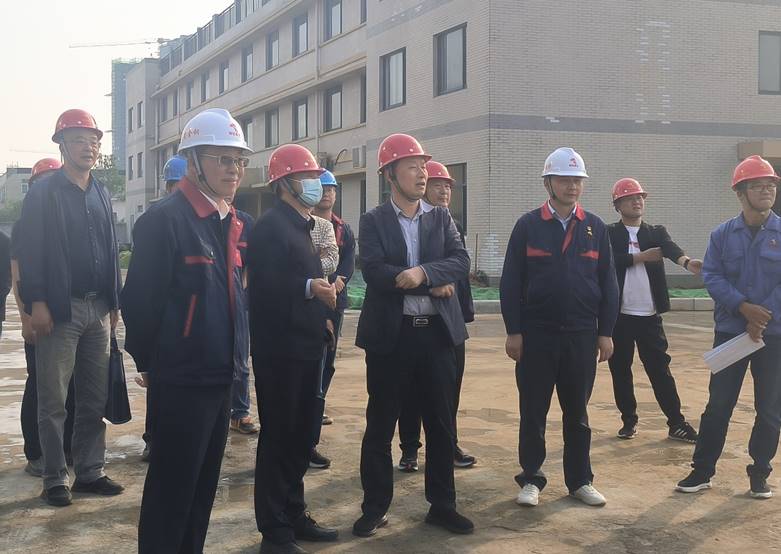 集團(tuán)公司總經(jīng)理丁士啟到有色研發(fā)基地調(diào)研 集團(tuán)公司總經(jīng)理丁士啟到有色研發(fā)基地調(diào)研